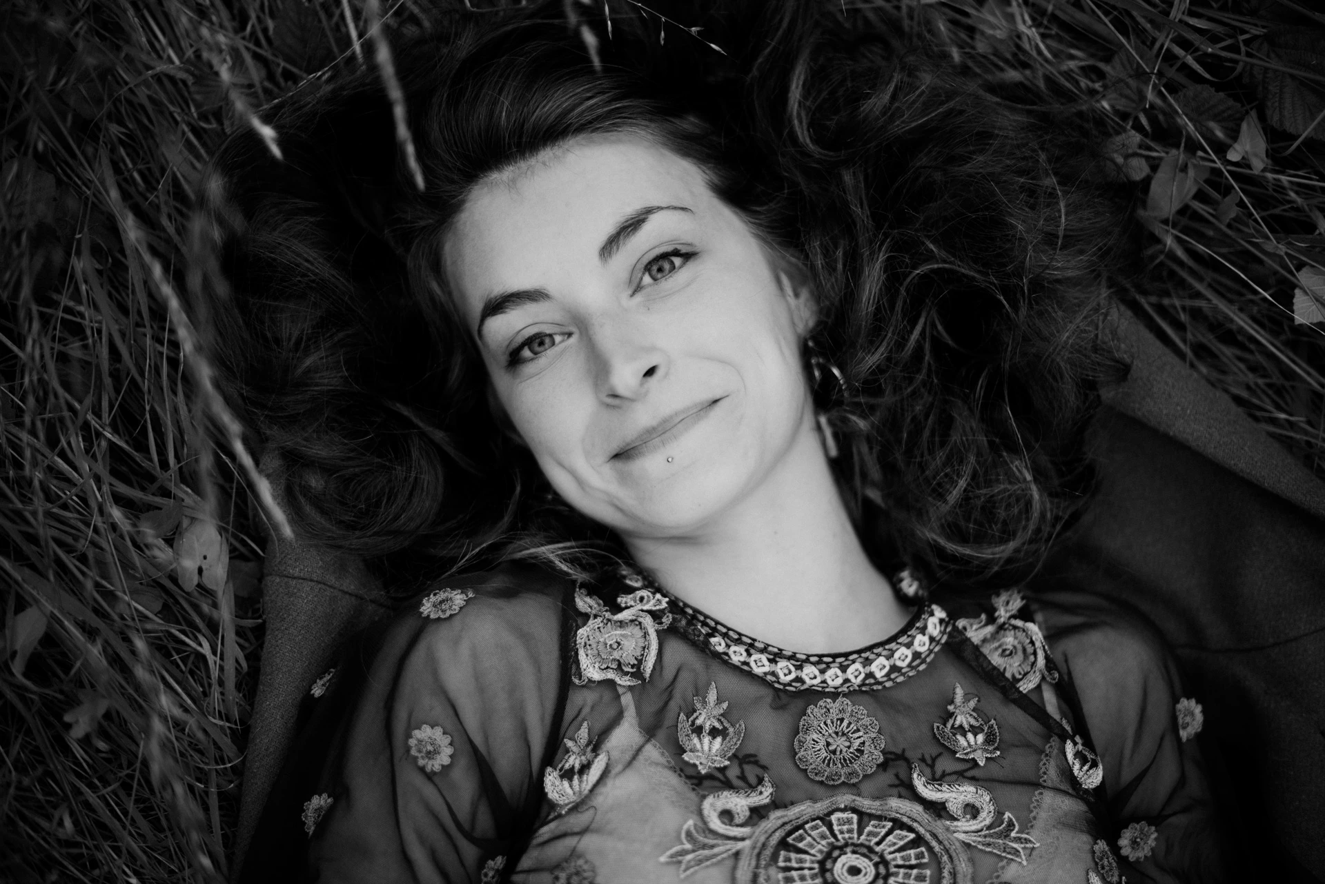Photographe portrait noir et blanc femme Charente — Ruffec